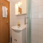 Apartment Laghanini Split